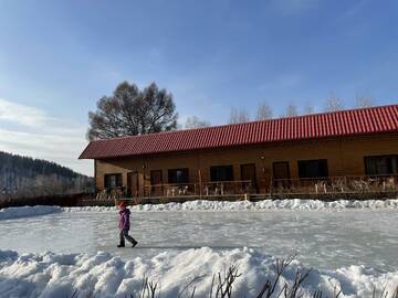 Фото номера Бунгало стандарт с 2 односпальными кроватями (мансарда) Гостиница Усадьба Еловое г. Абзаково 18